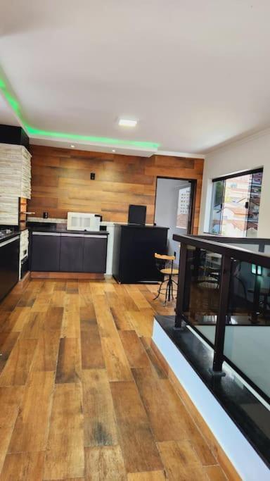 فيلا Poços de Caldasفي Casa Unica E Moderna Centro المظهر الخارجي الصورة